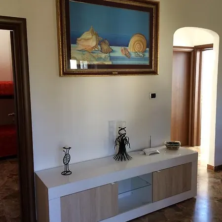 Li Trappiti Apartment Felline